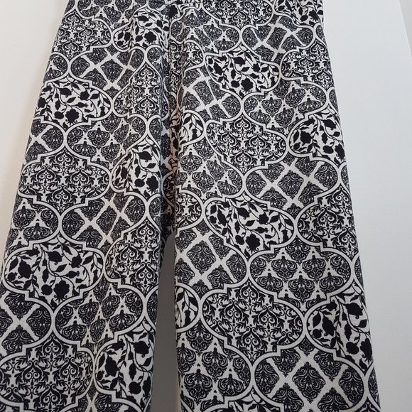 M Just Cozy Perfect Leggings - Picture 8 of 8